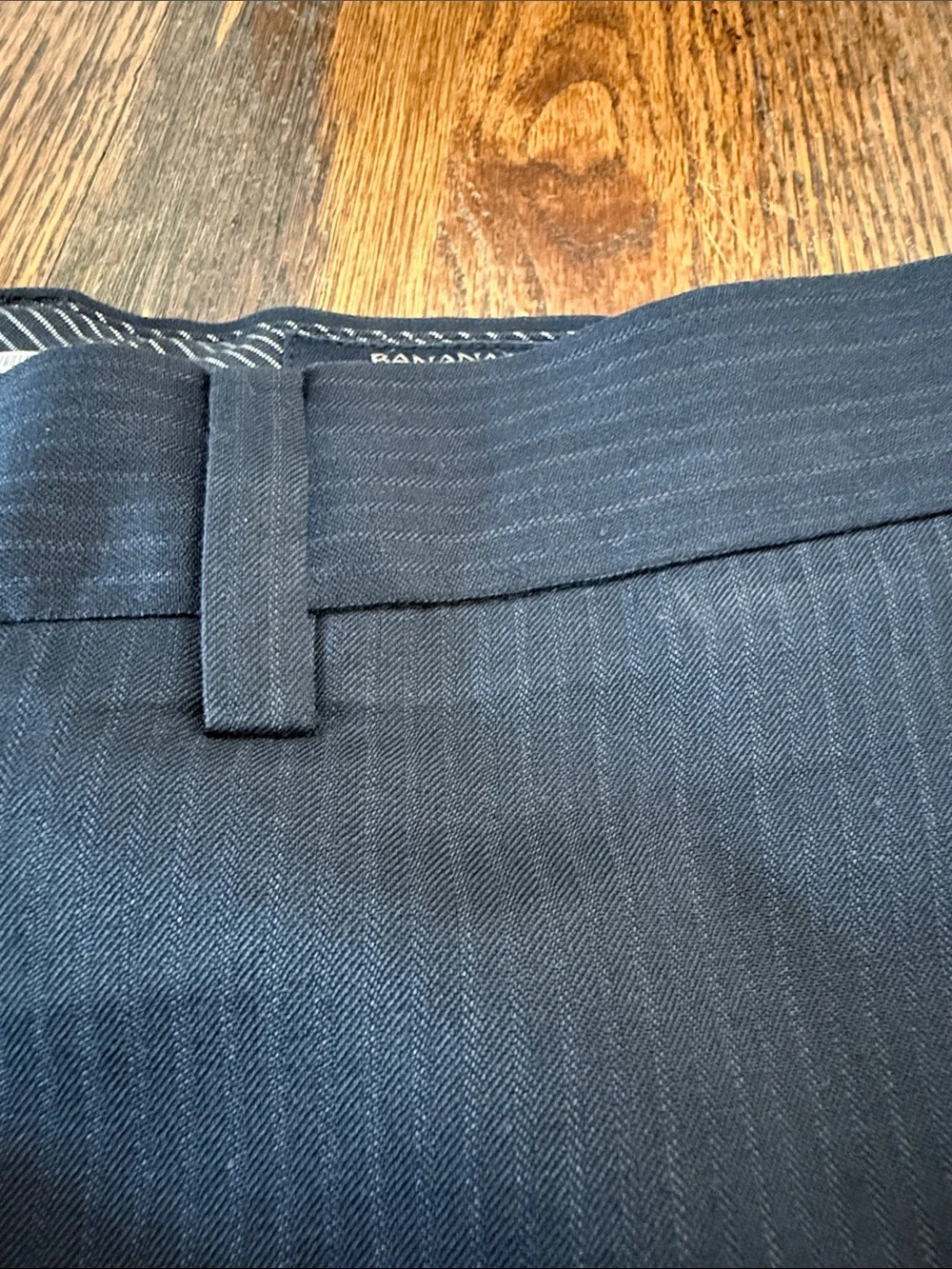 Banana Republic Men's 34x30 Modern Fit Dark Navy Pinstripe Dress Pants